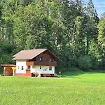 Holiday home Laerchforst *