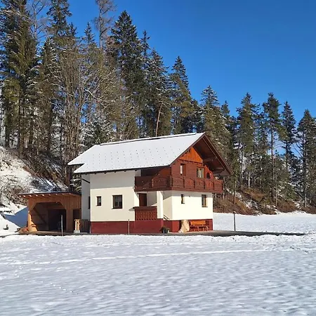 Сasa de vacaciones Laerchforst Aich (Styria)