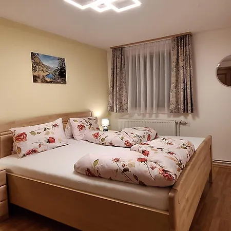 Laerchforst Сasa de vacaciones Aich (Styria)
